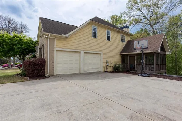 $725,000 | 4112 Copper Creek Way Northeast, Buford, GA 30519