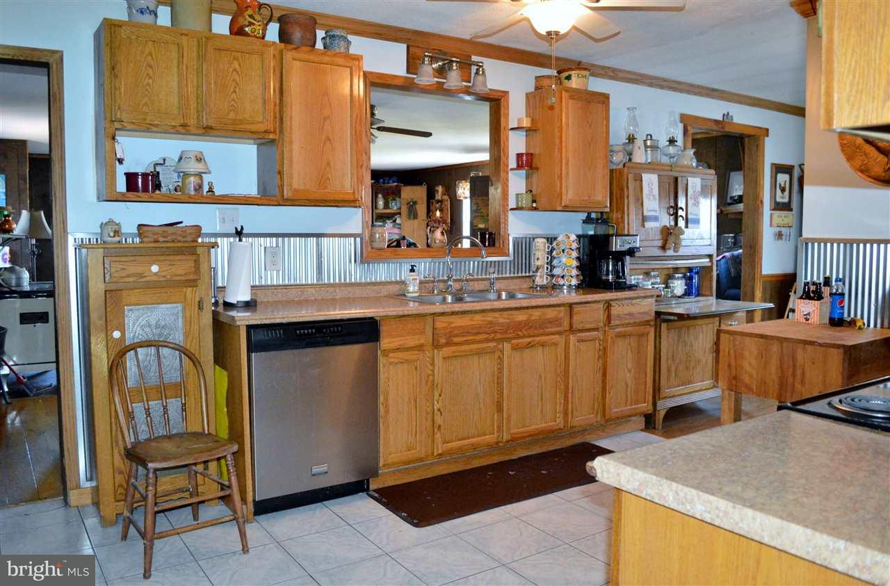 2081 Longs Gap Road Carlisle, PA 17013 - Photo 3 of 10 Gallery Image 3