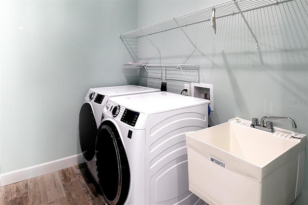 14550 Schofield Road, Unit 3 Port Charlotte, FL 33953 - Photo 13 of 14 Gallery Image 13
