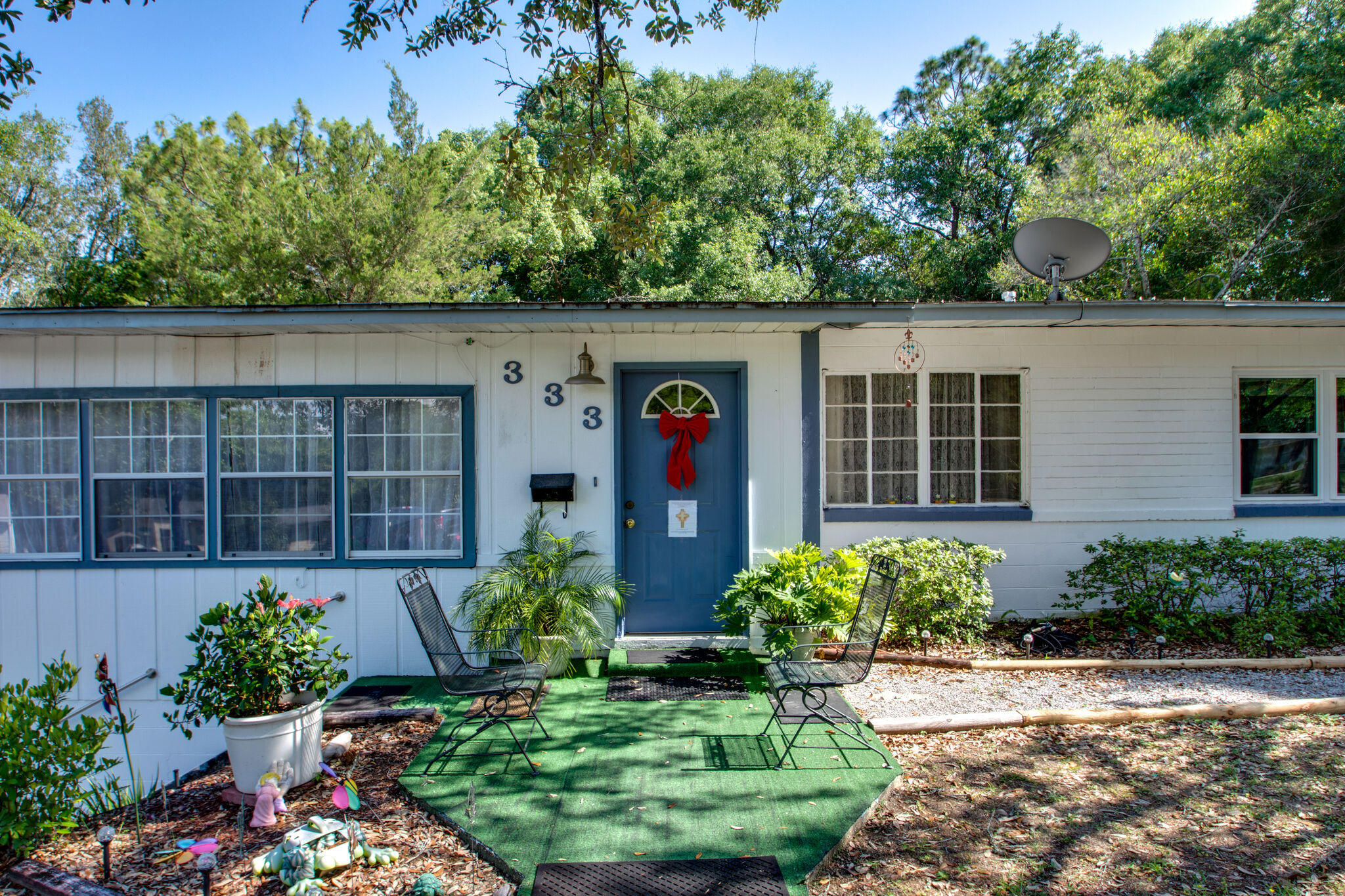 333 Edge Avenue Valparaiso, FL 32580 - Photo 4 of 37 a front view of a house having yard