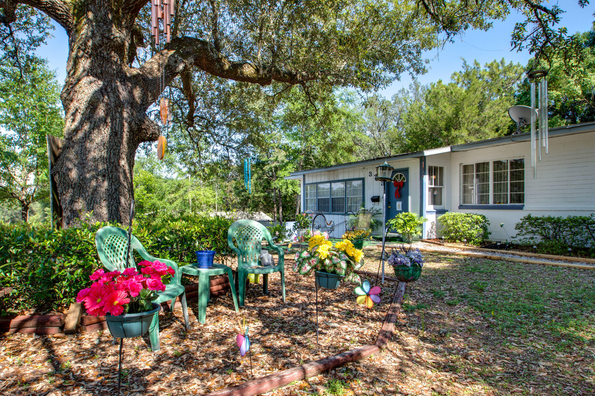 333 Edge Avenue Valparaiso, FL 32580 - Photo 5 of 37 a front view of a house with patio