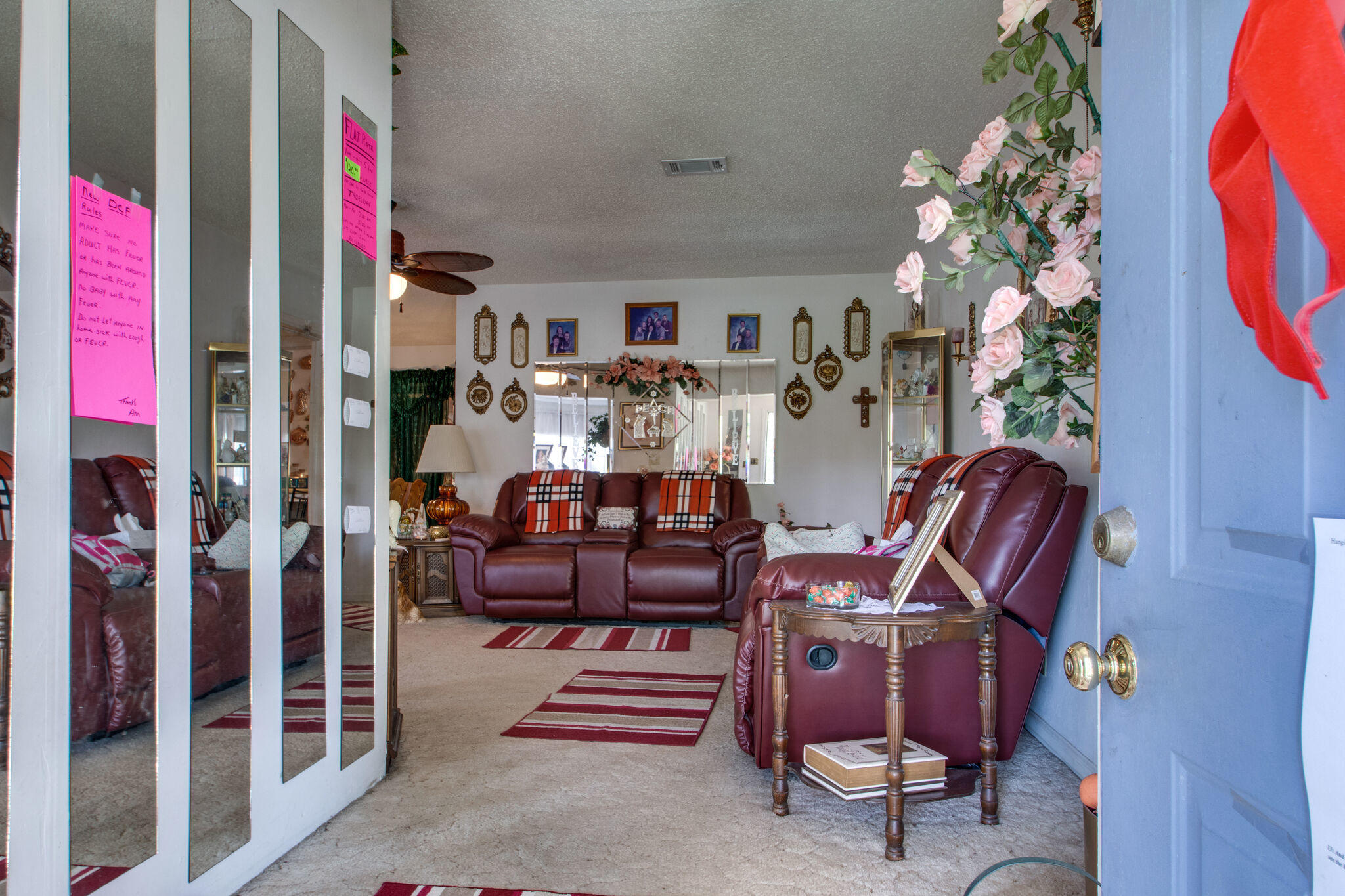333 Edge Avenue Valparaiso, FL 32580 - Photo 7 of 37 a living room with furniture