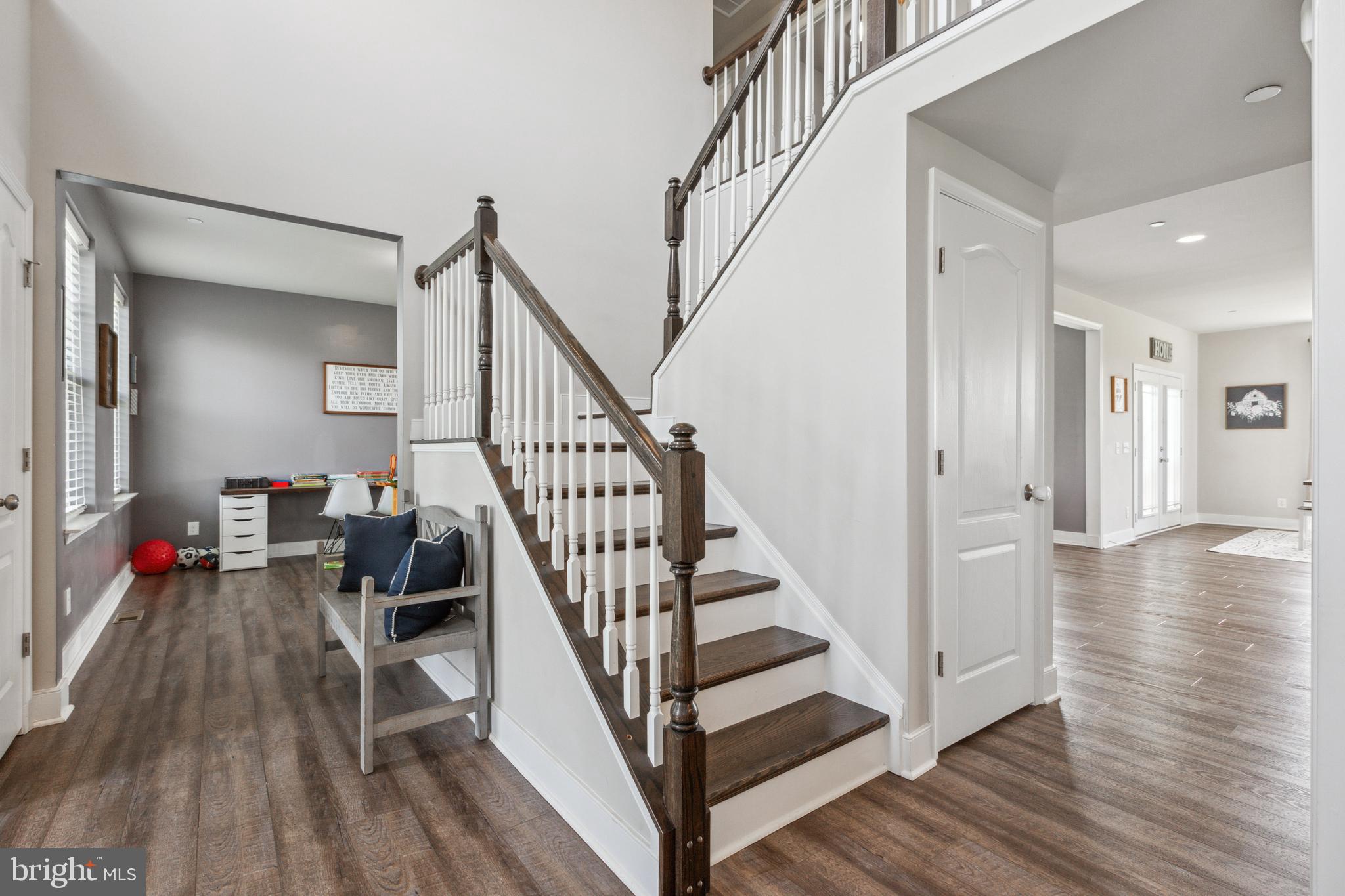 23331 Whitetail Road Smithsburg, MD 21783 - Photo 5 of 44