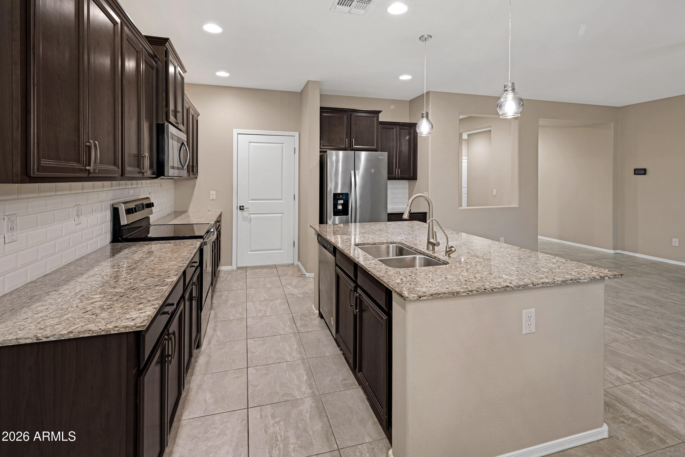 41677 West Cribbage Road Maricopa, AZ 85138 - Photo 8 of 55 41677 W Cribbage Rd-14