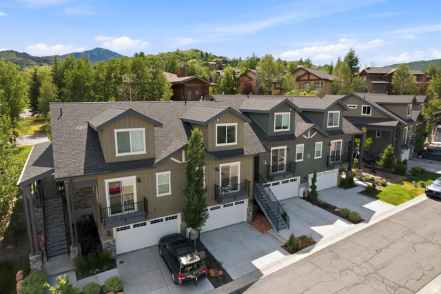 3355 Santa Fe Road Park City, UT 84098 - Photo 37 of 45 Modern townhome-style residences featuring dark-toned siding and white trim