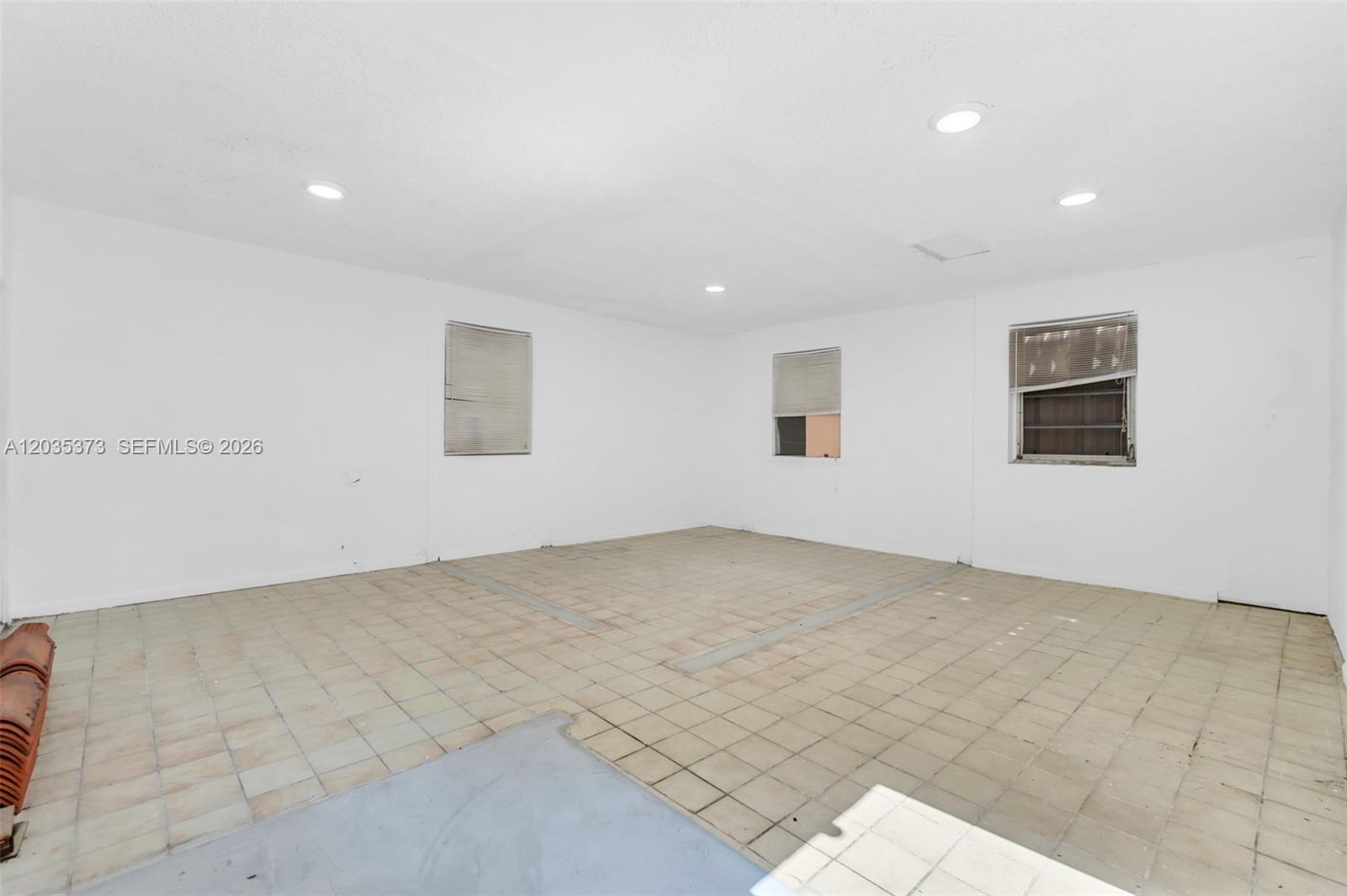 151 East 16th Street Hialeah, FL 33010 - Photo 29 of 37