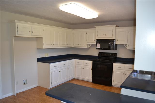 222 Strawberry Ridge Manchester, TN 37355 - Photo 3 of 13
