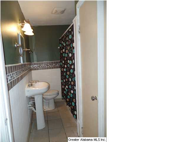 2909 Dowell Avenue Southwest Birmingham, AL 35211 - Photo 11 of 12