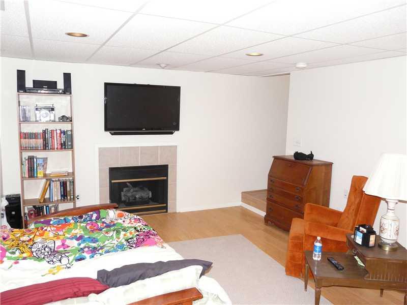 1187 Hopkins Road Indianapolis, IN 46229 - Photo 19 of 24 Gallery Image 19