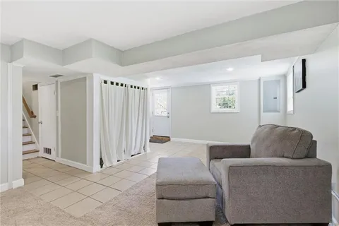 $385,000 | 306 West 114 Street, Kansas City, MO 64114