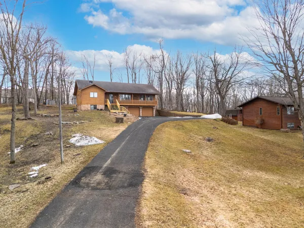 $487,000 | 487 Shorewood Drive, Detroit Lakes, MN 56501