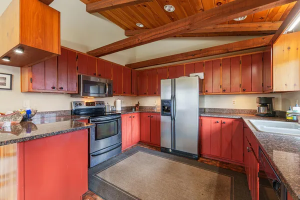 $487,000 | 487 Shorewood Drive, Detroit Lakes, MN 56501