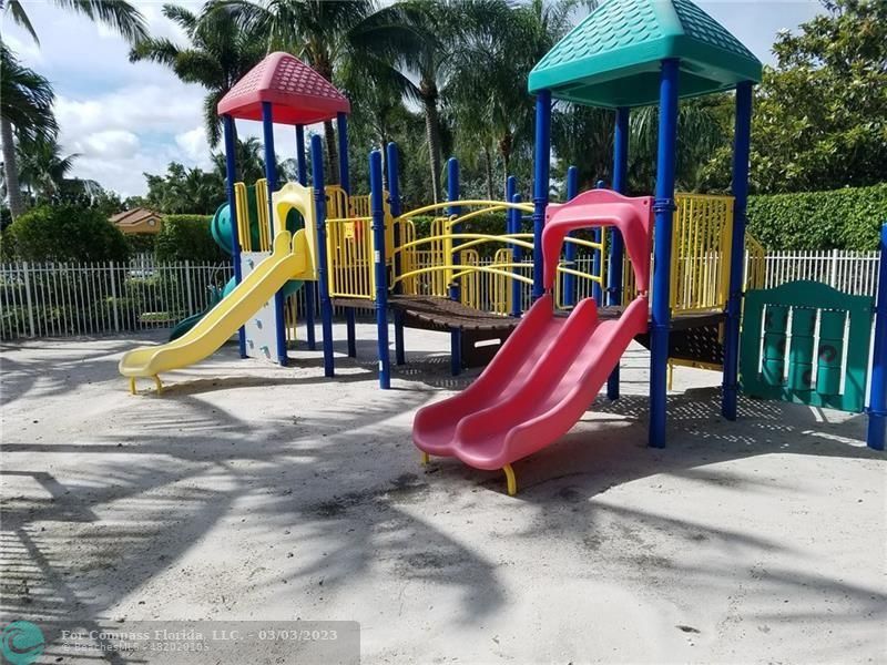 4290 Diamond Drive Weston, FL 33331 - Photo 26 of 26 a view of a park with slide