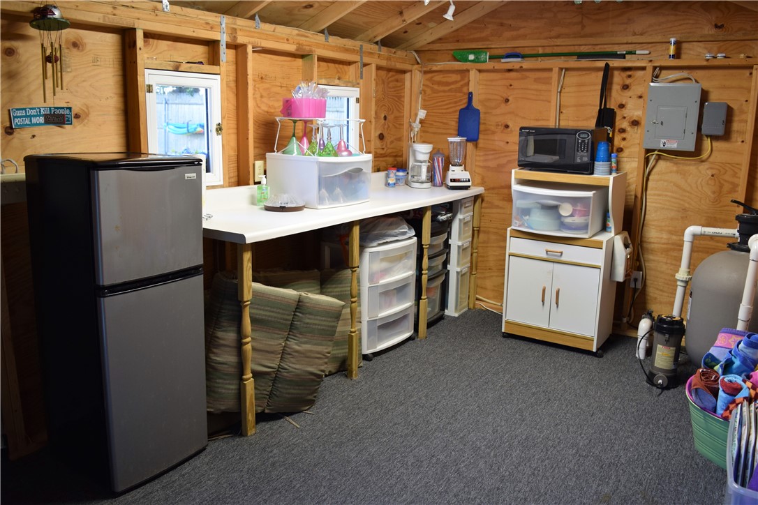 43 Kulas Road West Warwick, RI 02893 - Photo 10 of 32 Inside pool house