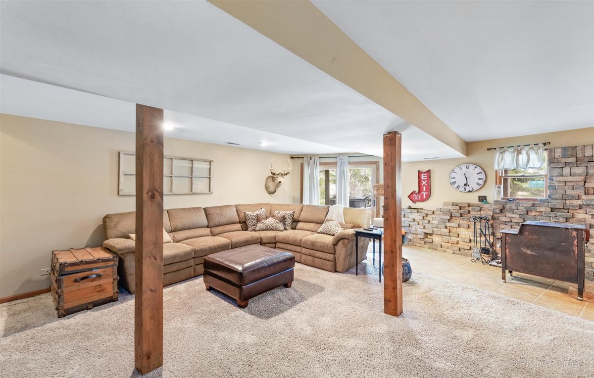 41W381 Lenz Road Elgin, IL 60124 - Photo 35 of 60