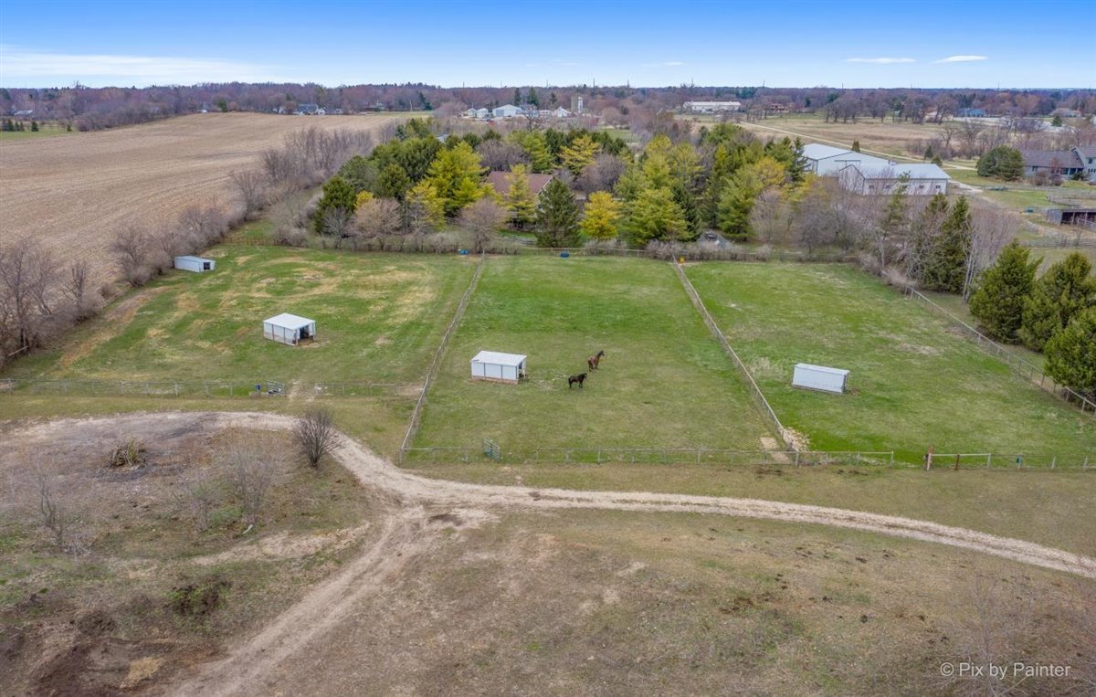 41W381 Lenz Road Elgin, IL 60124 - Photo 9 of 60