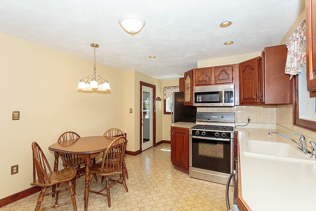 19 Wildwood Road Medford, MA 02155 - Photo 21 of 37 Gallery Image 21