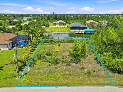 $125,000 | 10462 Poughkeepsie Circle, Port Charlotte, FL 33981