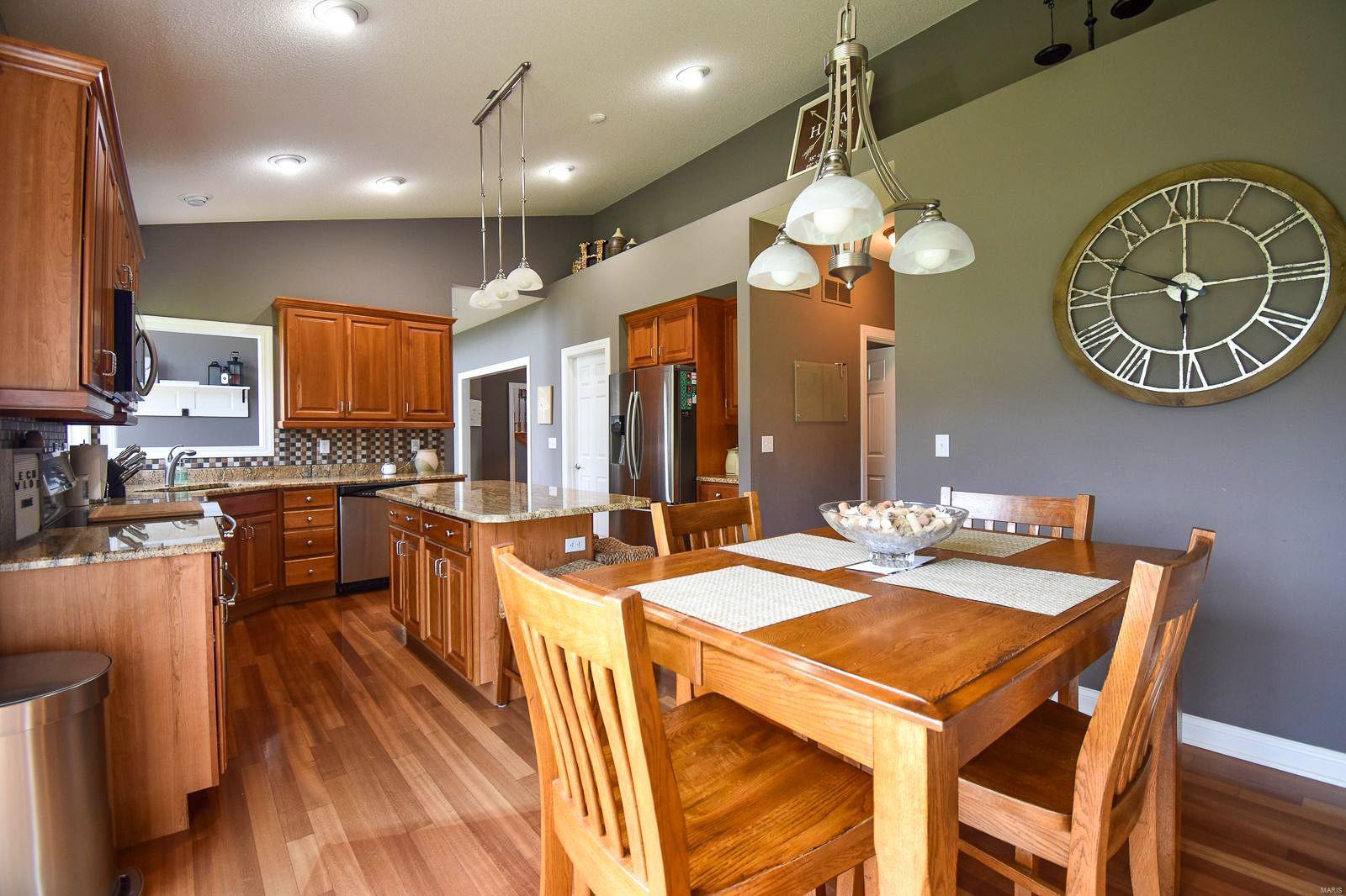 8418 Timber Ridge Drive Edwardsville, IL 62025 - Photo 14 of 73