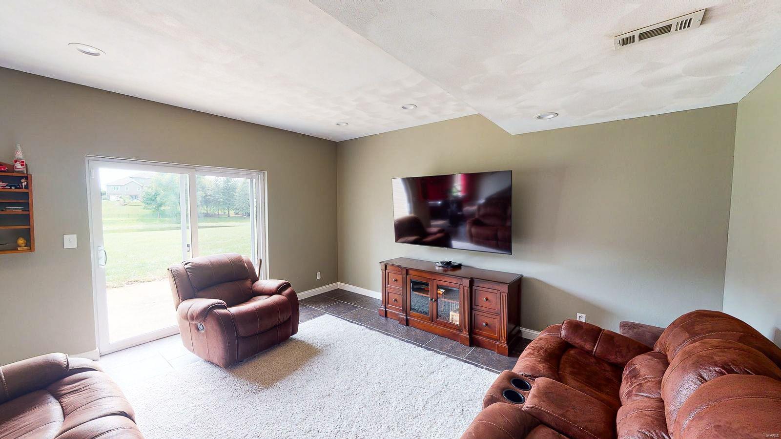 8418 Timber Ridge Drive Edwardsville, IL 62025 - Photo 34 of 73