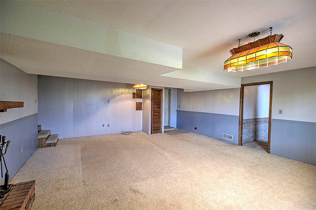 505 West Forsyth Road Forsyth, IL 62535 - Photo 19 of 36