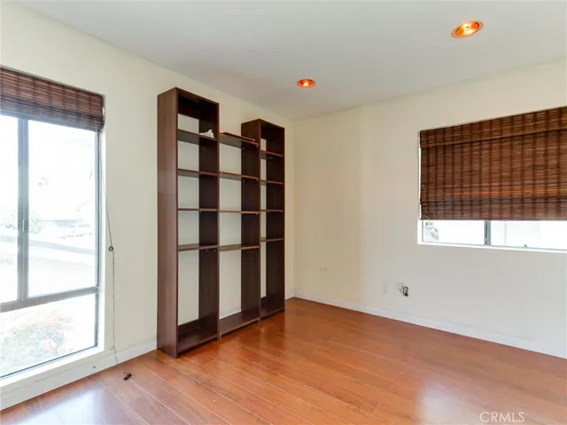 $10,995 | 834 15th Street, Hermosa Beach, CA 90254