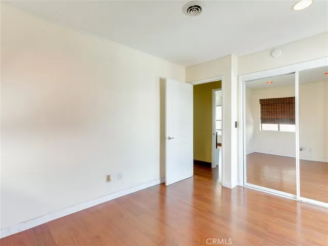 $10,995 | 834 15th Street, Hermosa Beach, CA 90254