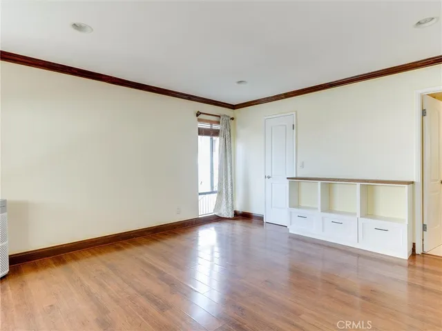 $10,995 | 834 15th Street, Hermosa Beach, CA 90254