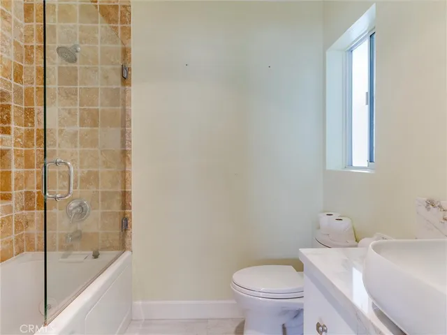 $10,995 | 834 15th Street, Hermosa Beach, CA 90254