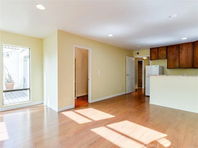 $10,995 | 834 15th Street, Hermosa Beach, CA 90254