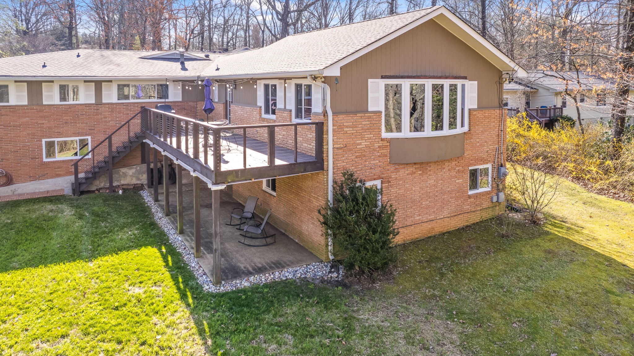 1116 Crown Point Road West Signal Mountain, TN 37377 - Photo 34 of 41 Gallery Image 34