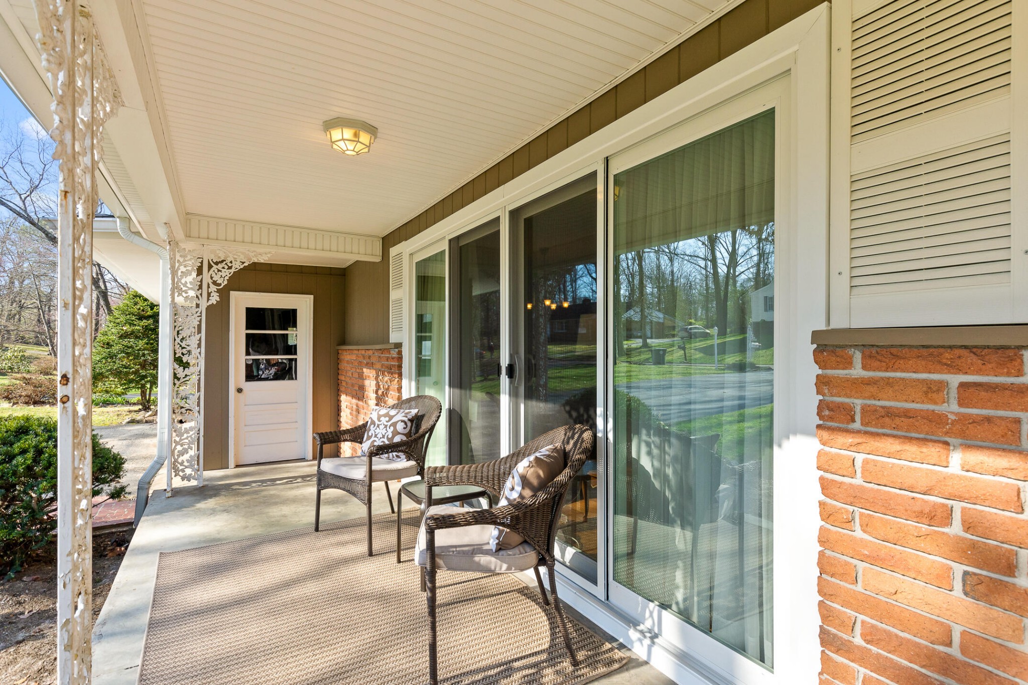 1116 Crown Point Road West Signal Mountain, TN 37377 - Photo 37 of 41 Gallery Image 37