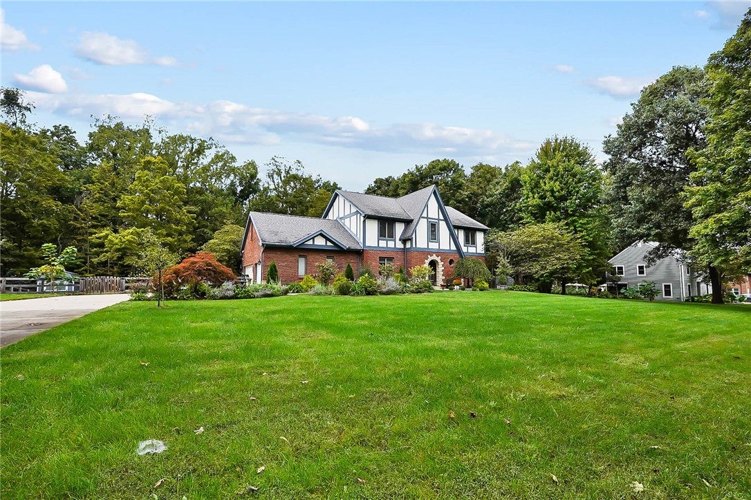 1079 Berryhill Road Bellbrook, OH 45305 - Photo 7 of 61 Gallery Image 7