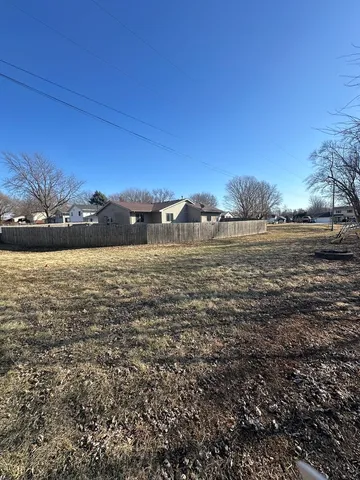 $175,000 | 902 East Washington Street, Le Roy, IL 61752