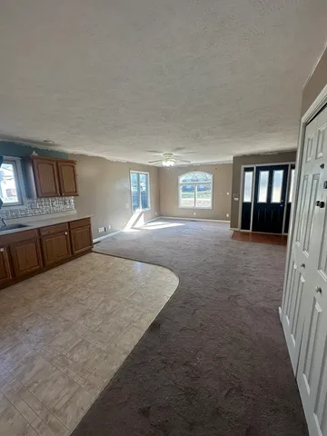 $175,000 | 902 East Washington Street, Le Roy, IL 61752