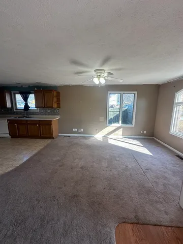 $175,000 | 902 East Washington Street, Le Roy, IL 61752