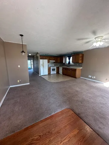 $175,000 | 902 East Washington Street, Le Roy, IL 61752