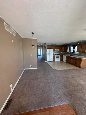 $175,000 | 902 East Washington Street, Le Roy, IL 61752