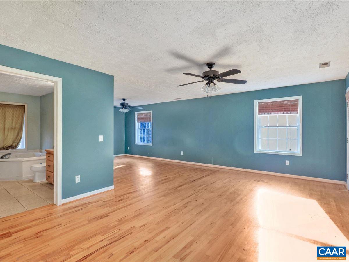 3775 County Line Road Kents Store, VA 23084 - Photo 13 of 48