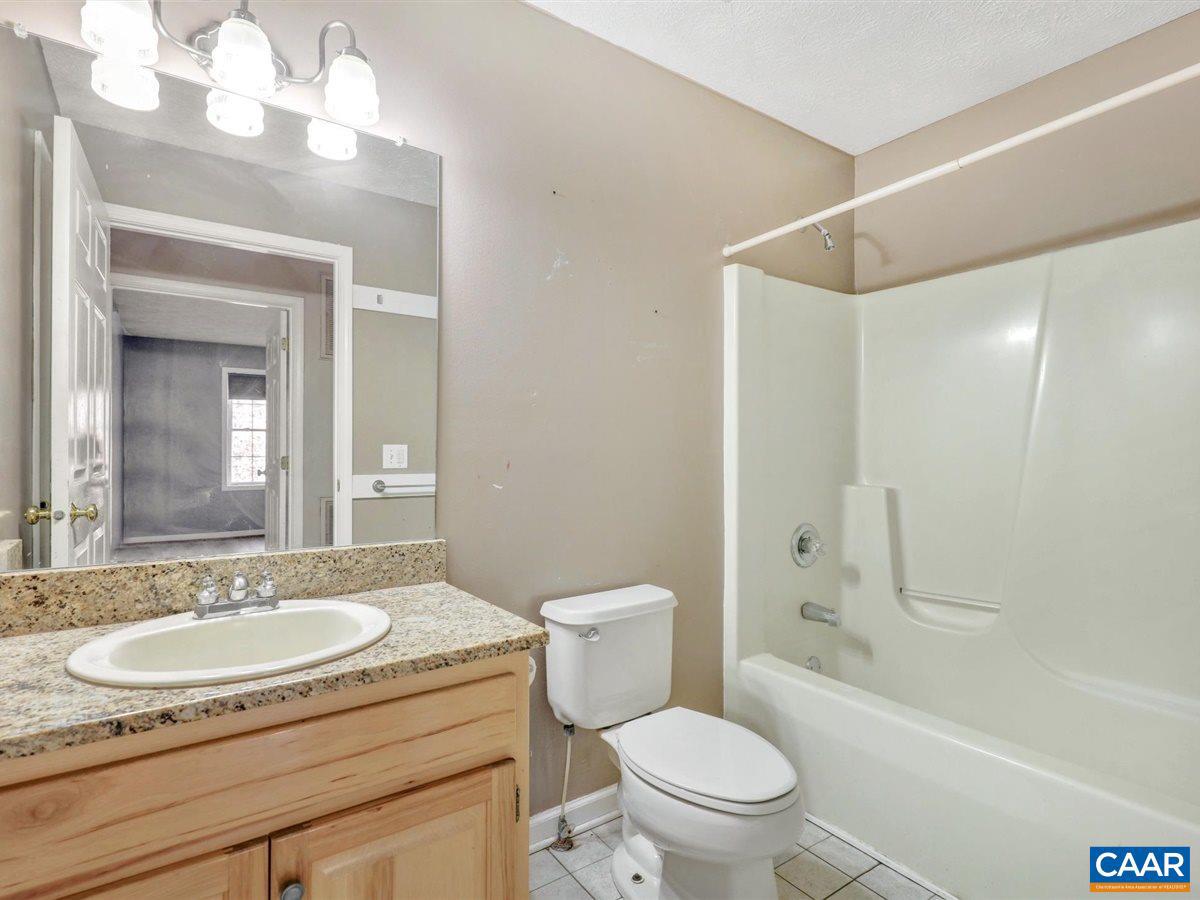 3775 County Line Road Kents Store, VA 23084 - Photo 20 of 48