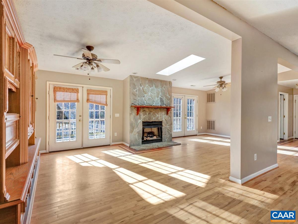 3775 County Line Road Kents Store, VA 23084 - Photo 3 of 48