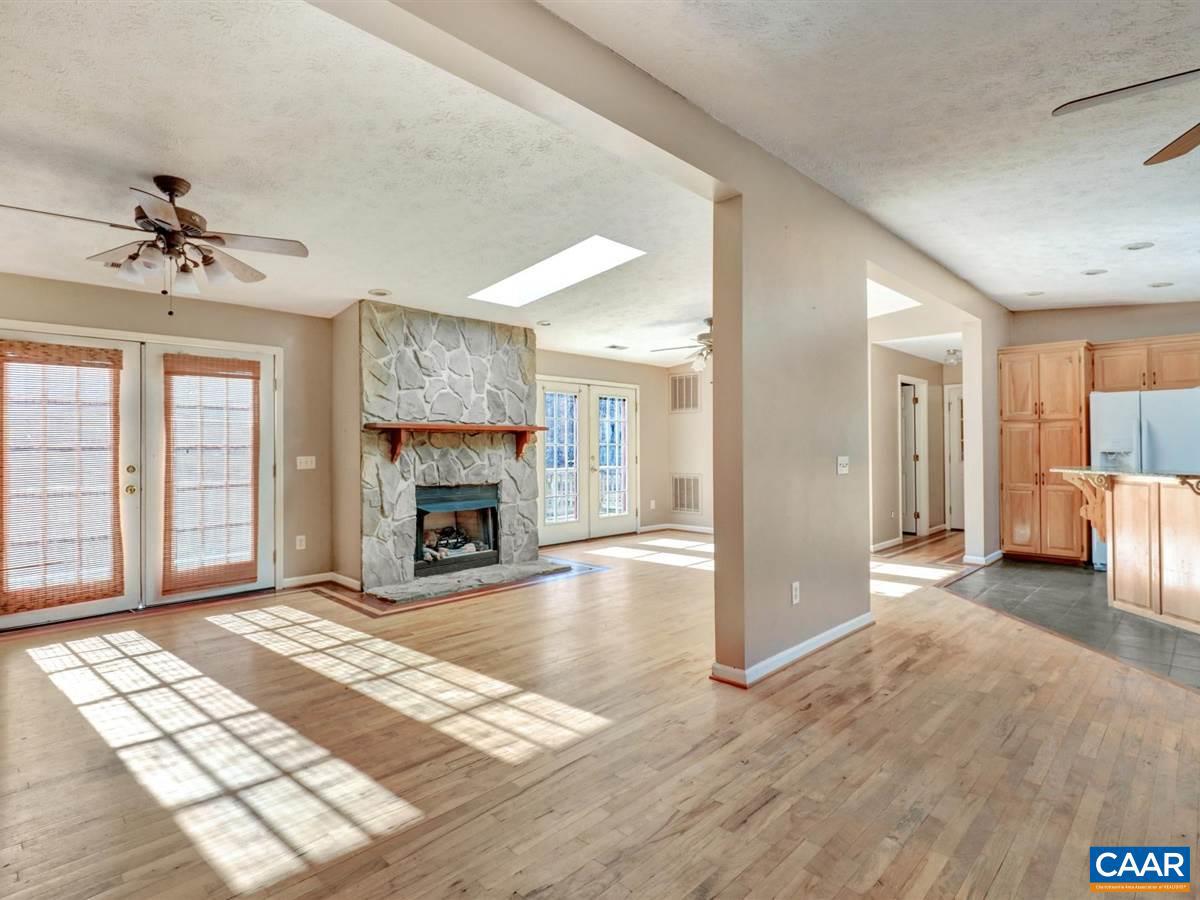 3775 County Line Road Kents Store, VA 23084 - Photo 4 of 48