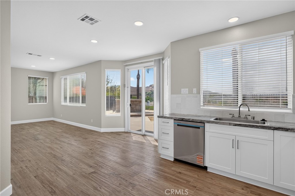 8258 Cheshire Road Orange, CA 92867 - Photo 12 of 55