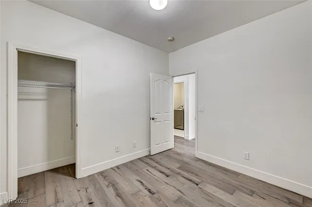 $2,300 | 6935 Galeria Posada Avenue, Las Vegas, NV 89179