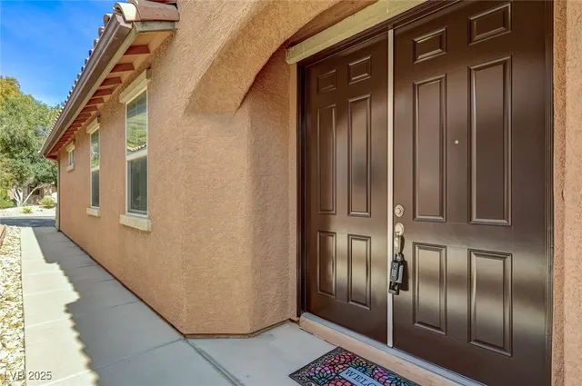 $2,300 | 6935 Galeria Posada Avenue, Las Vegas, NV 89179