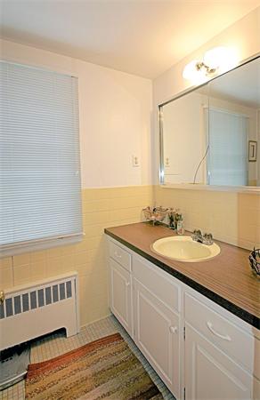 5 Colonial Way Weston, MA 02493 - Photo 16 of 21 Gallery Image 16