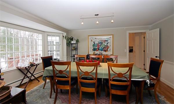 5 Colonial Way Weston, MA 02493 - Photo 4 of 21 Gallery Image 4