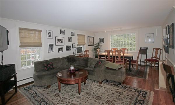 5 Colonial Way Weston, MA 02493 - Photo 6 of 21 Gallery Image 6