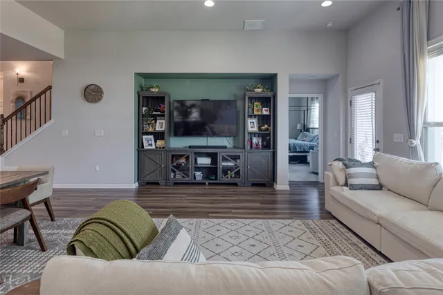 $2,750 | 116 Staunton Drive, Leander, TX 78641