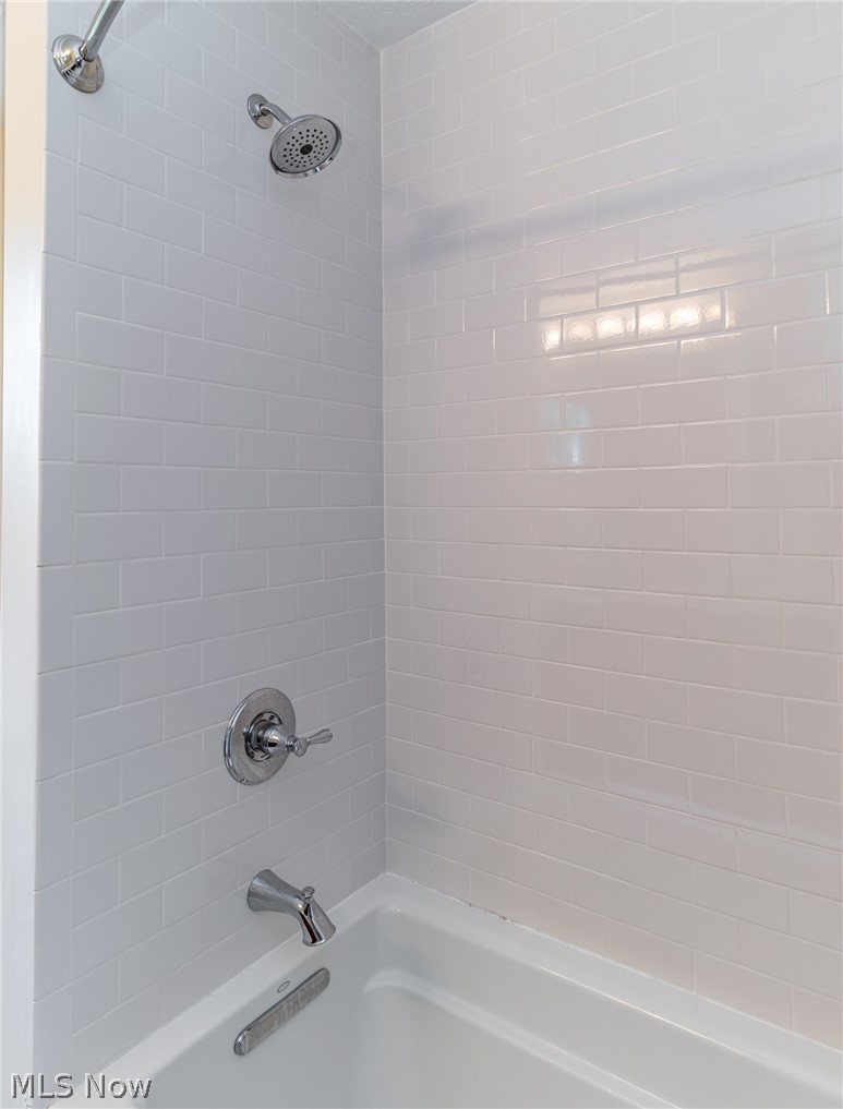 17166 Rabbit Run Drive Strongsville, OH 44136 - Photo 29 of 35 Gallery Image 29